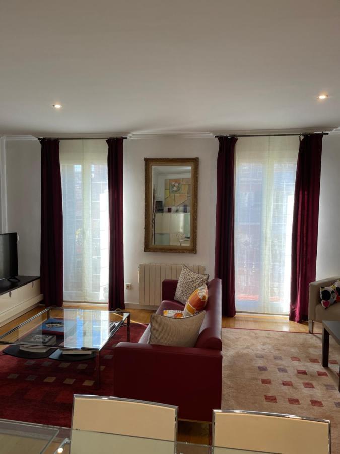 Channing Apartment Барселона Экстерьер фото